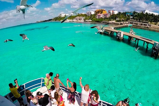 Isla Mujeres Catamaran Unlimited! Transportation from Playa del Carmen - What the $103 price really includes