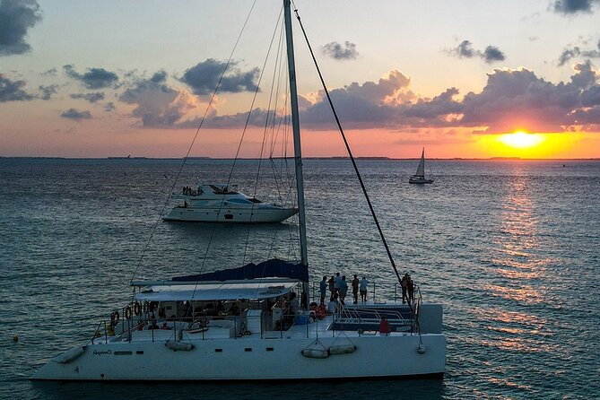 Isla Mujeres Unlimited! Fun & Party with transportation - Practical booking advice and cancellation terms