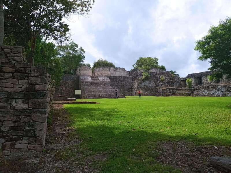 Kohunlich: Temple of the Sun with Professional Native Guides - Is the $122 price fair?