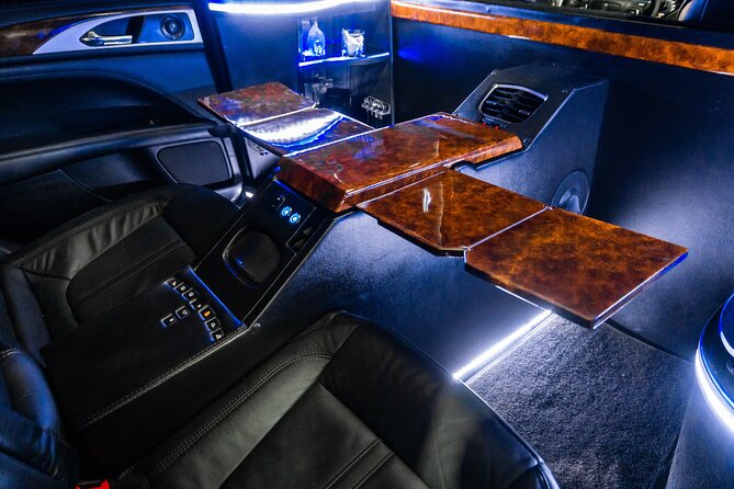 Lincoln Stretch Limo from Tulum to Cancun Airport - Why the private pickup matters in Tulum