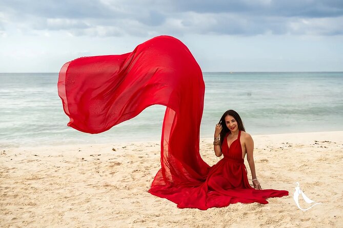Luxurious Flying Dress Photoshoot in Riviera Maya - Why the private format is useful for groups