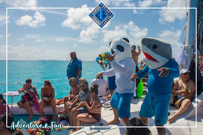Luxury Catamaran tour to isla mujeres with transportation from Tulum - Snorkeling in the Caribbean Sea