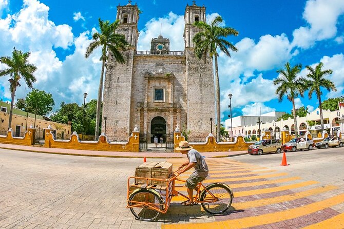 Luxury Chichen Itza Full-Day Adventure from Tulum City - Food, drinks, and what to bring