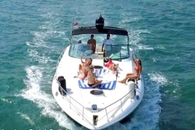 Luxury Private Yacht Rental by the Turquoise Waters of the Caribbean. - What the $1,300 group price really covers