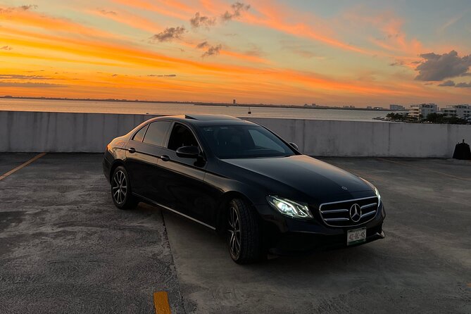 Luxury SUV Private Transfer – Cancun Airport ↔ Playa del Carmen - Booking ahead and handling changes