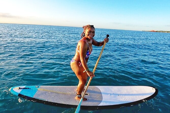 Morning Session - All Levels Paddleboard Group Caribbean Sea - The morning lesson: a gentle start for first-timers