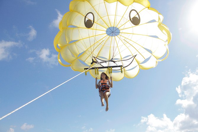 Parasailing in Playa del Carmen with transfer - The Pickup Problem You Need to Avoid