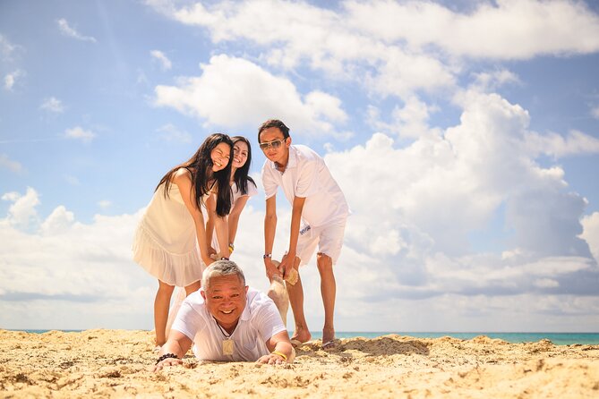 Photographer, Professional Photo Shoot - Tulum - A Tulum photo session built around your group