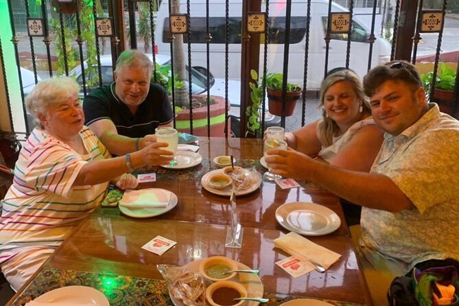 Playa del Carmen Authentic Taco Tour - Starting at Coco Bongo at 6 p.m.