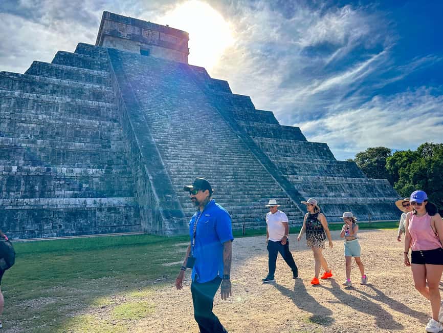 Playa del Carmen: Chichen Itza Early Tour with Expert Guide - Guided time, photographs, and free exploration