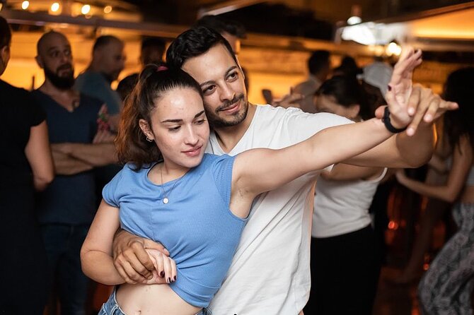 Playa Del Carmen Salsa Lovers Dance Experience - Starting at Cervecería Chapultepec in Playa del Carmen