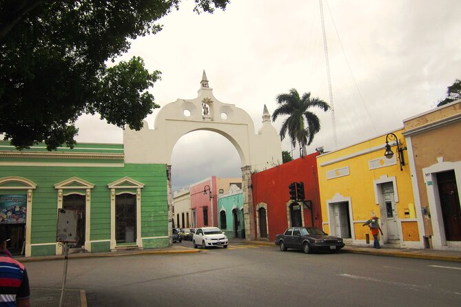 Playa del Carmen to Chichen-Itza up to 13 pax - Private Transfer - Valladolid for a colonial-town break