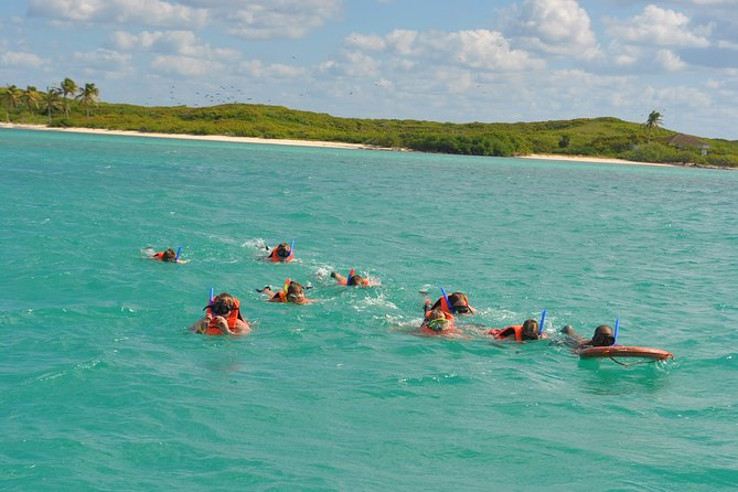 Private Escape: Isla Contoy & Isla Mujeres with Snorkeling - One hour on Isla Mujeres and Playa Norte