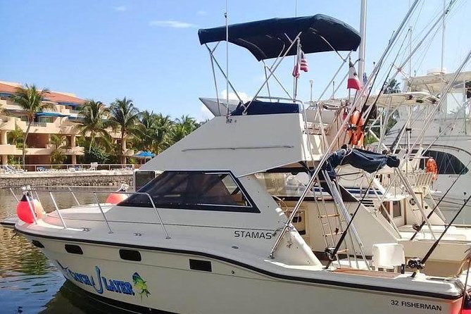 Private Fishing Tour in Yacht Playa del Carmen - Trolling for mahi-mahi, wahoo, and billfish