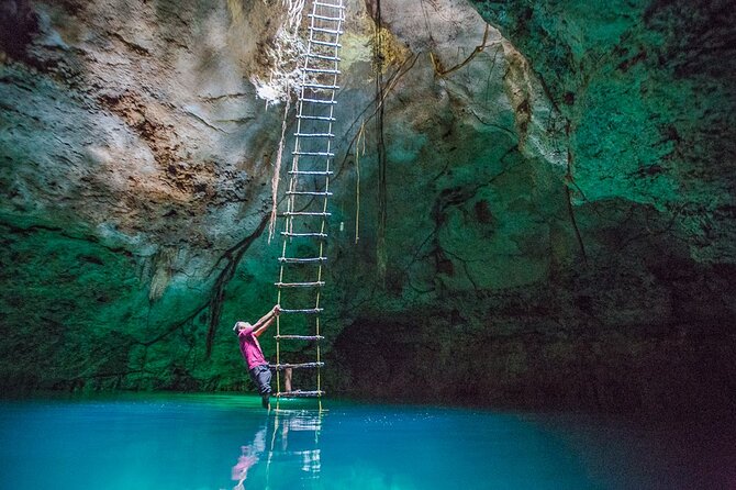 Private - Mayan Inland Expedition - Coba Ruins, Punta Laguna and Mayan family - Canoeing and ziplining in the reserve