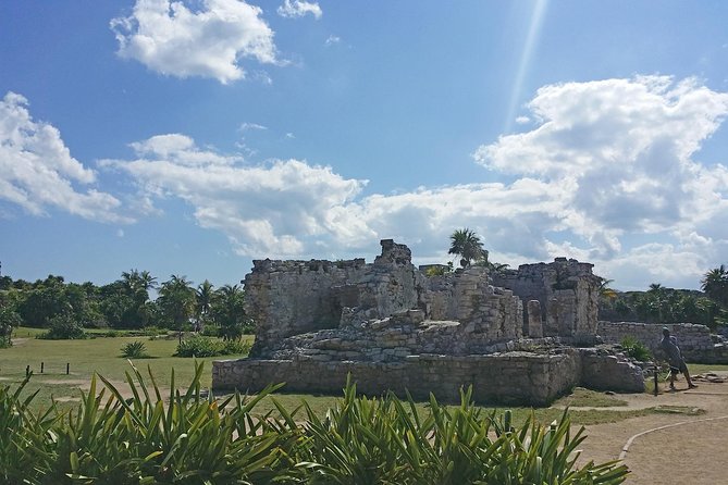 Private Tour: 2 Mayan cities in one day, Tulum and Coba - Lunch near Coba, with one important timing detail