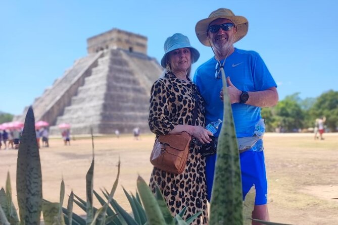 Private Tour: Chichen Itza, Cenote Oxman and Lunch in Valladolid - A long Yucatán day with a smart order