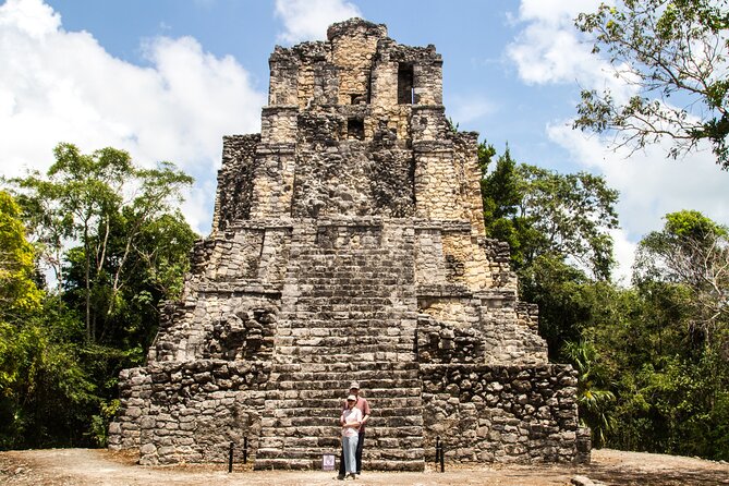 Private tour of Tulum Archaeological Site & Sian Ka'an Muyil - A one-hour taco stop in Tulum