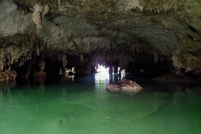 Private Tour to Tulum Cenotes Sac Actun - Eduardo makes the private format worthwhile