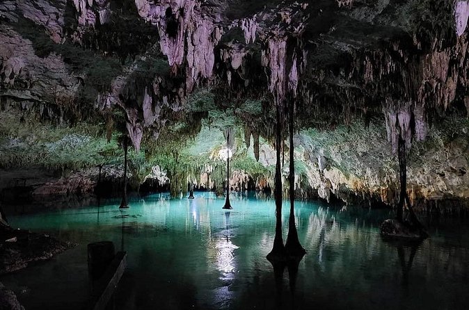 Private Tour to Tulum Cenotes Sac Actun - Lunch gives the half-day a local finish