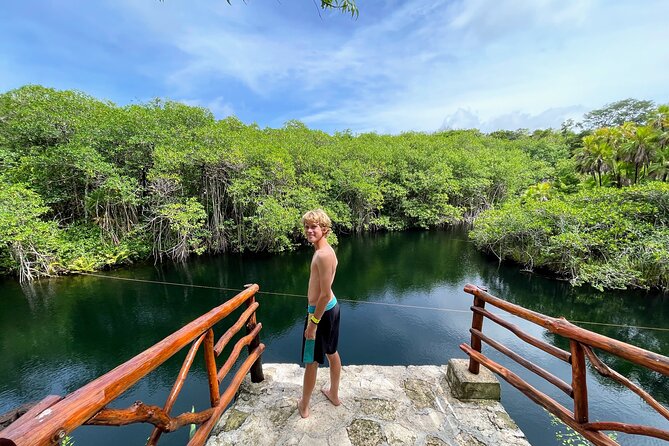 Private Tour Turtles Coral Reef Cenote Beach All inclusive - Swimming with turtles at Akumal