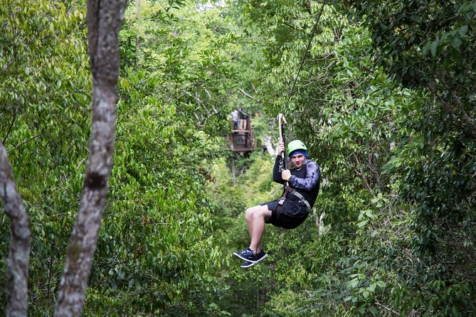 Private Tour with 3 Cenotes + 5 Zip-lines + Mayan Lunch - A Mayan lunch that closes the active part of the day