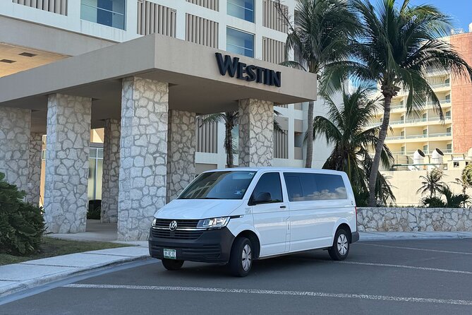 Private Transfer Cancun Airport to Nickelodeon Riviera. - The ride to Nickelodeon Riviera Maya