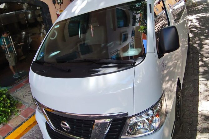 Private Transfer from Playa del Carmen to Cancun International Airport - Is $109 good value for up to four people?