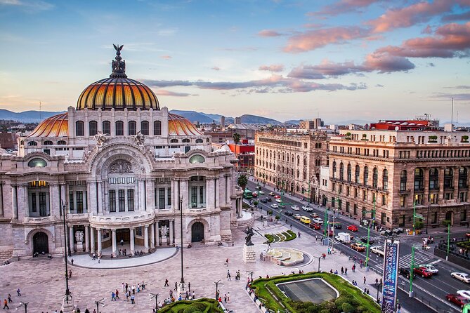 Private Transfer Mexico City Airport MEX to Mexico City - Finding the Driver at MEX