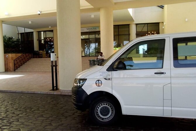 Private transportation CUN Airport-Tulúm Center & Hotel Zone - Cleanliness and exact drop-off deserve attention