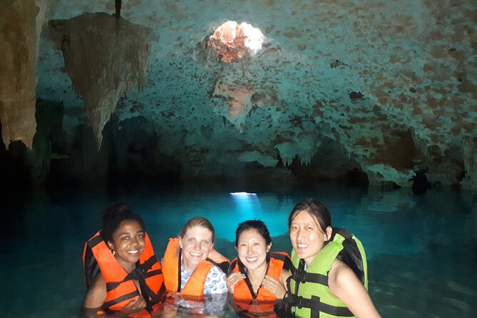 Private Tulum & Cenotes tour - Who will enjoy this day most?