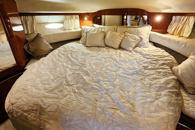 Private Yacht Rental Cancun Up to 15 passengers Isla Mujeres - Who gets the best value from this charter