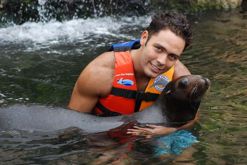 Puerto Aventuras: Dolphin Swim, Sea Lions, Manatees, & Lunch - Who will get the most from this experience