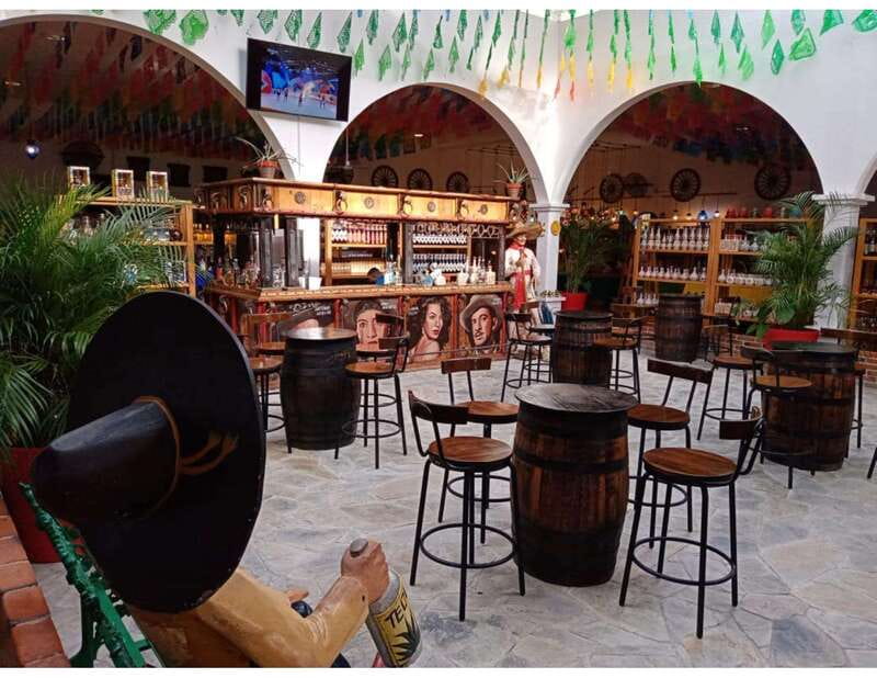 Puerto Morelos: Shopping Tour & Cenote La Noria - From hotel pickup to Puerto Morelos