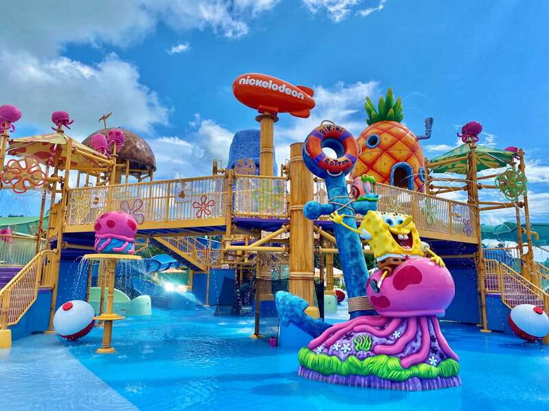 Riviera Maya: Aqua Nick Park - Splash Bites - Bikini Bottom Beach starts the family-friendly fun