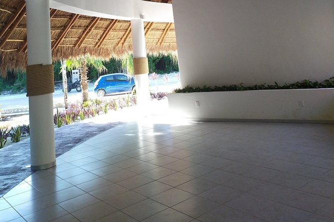 Salsa Classes Tulum and Bachata - Learning the Basic Steps First