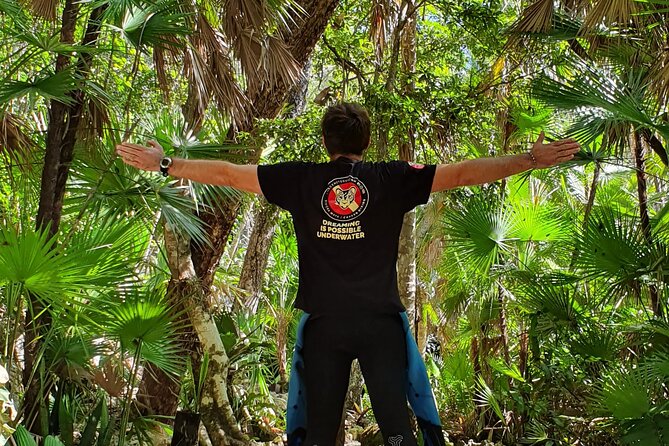 Scuba Diving in Cenote Dos Ojos from Playa del Carmen - Why Dos Ojos feels different from an ocean outing