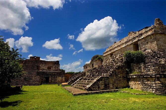 Self-Guided Audio Walking Tour of Mexico’s Ek Balam - Starting beside Ek Balam’s parking area