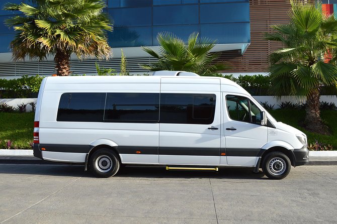 Shared Transportation, International Airport to Playa Del Carmen Hotels - The Cancun to Playa del Carmen ride