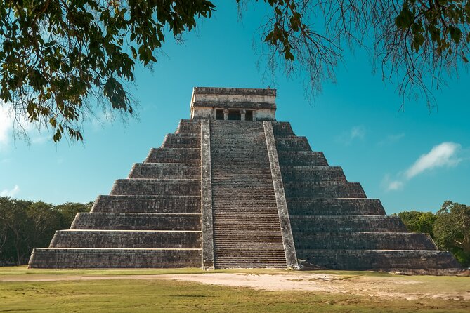 Small Group with early access to Chichen Itza, Ekbalam and Cenote - Ek Balam gives you a quieter archaeological stop