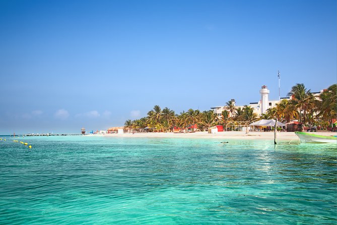Snorkeling in Isla Mujeres, Luxury Sailing- PRIVILEGE - Snorkeling in the Caribbean