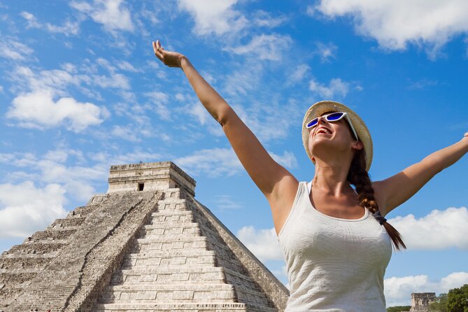 The Great Chichen Itza and Suytun & ikkil Cenotes guided tour - Chichen Itza: the day’s main event