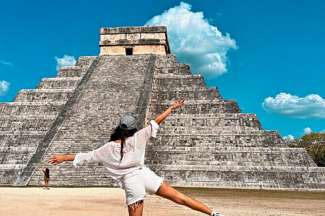 The Great Chichen Itza and Suytun & ikkil Cenotes guided tour - Suytun Cenote and the famous central platform