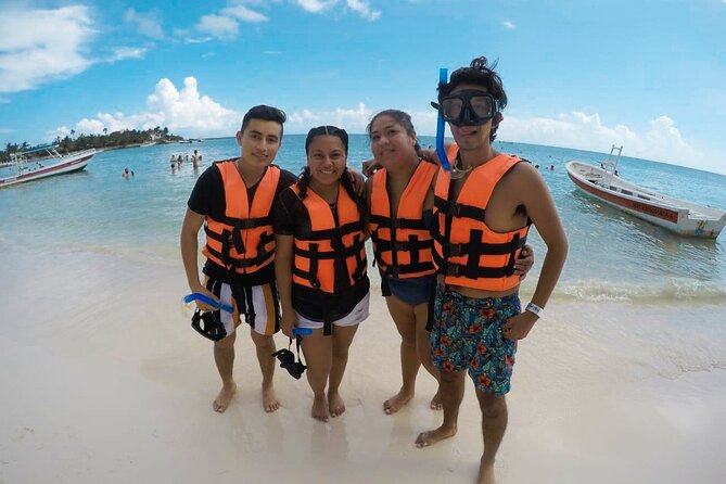 Tour to swim with turtles - Family comfort, from toddlers to cautious adults