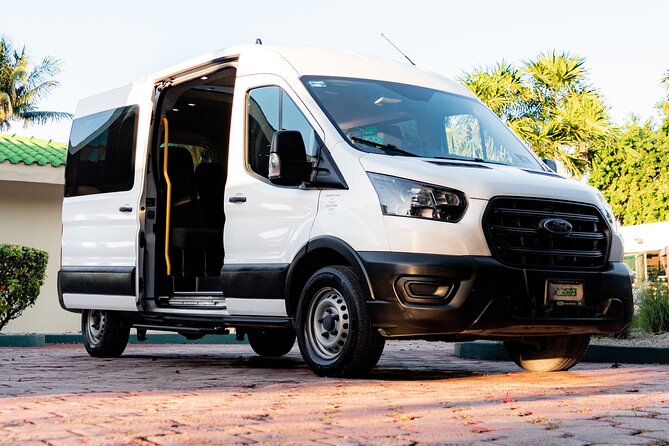 Tulum Airport Transportation to your destiny in Private Minibus - Key points to know before booking