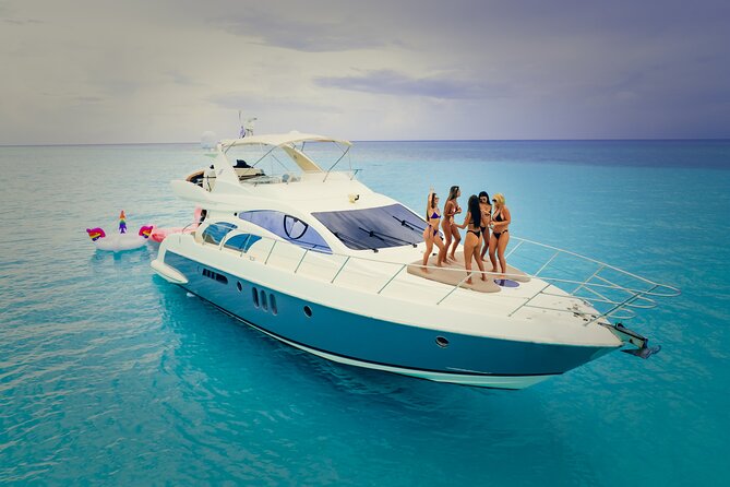 Tulum All Inclusive 4h – Luxury 58' Azimut Yacht - Who will enjoy this private yacht day