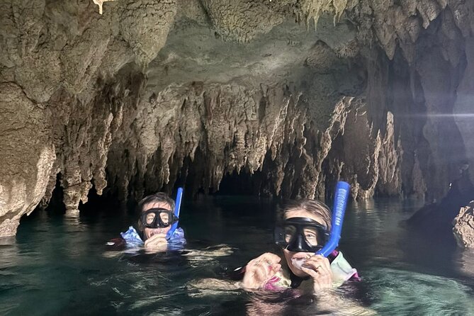 Tulum and Cenote Private Tour Ruins and Swimming - Guides, drivers, and the value of private service