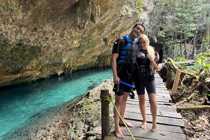 Tulum and Cenote Private Tour Ruins and Swimming - Families, couples, and short-stay visitors