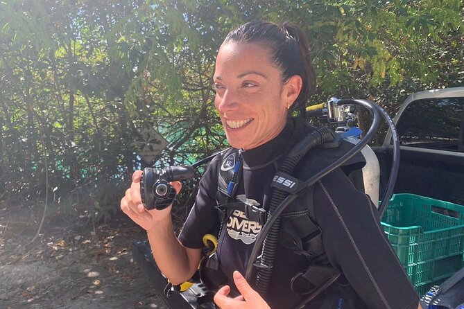 Tulum Area Experiences Guided 2 Tank Scuba Dive Casa Cenote & Barrier Reef-Lunch - Who should book this experience?