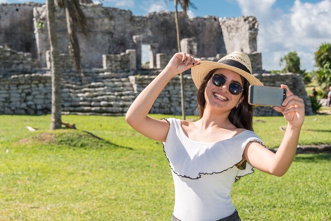 Tulum Day Tour with Archaeological Site Admission - Tulum Archaeological Site, 2 hours 30 minutes beside the sea